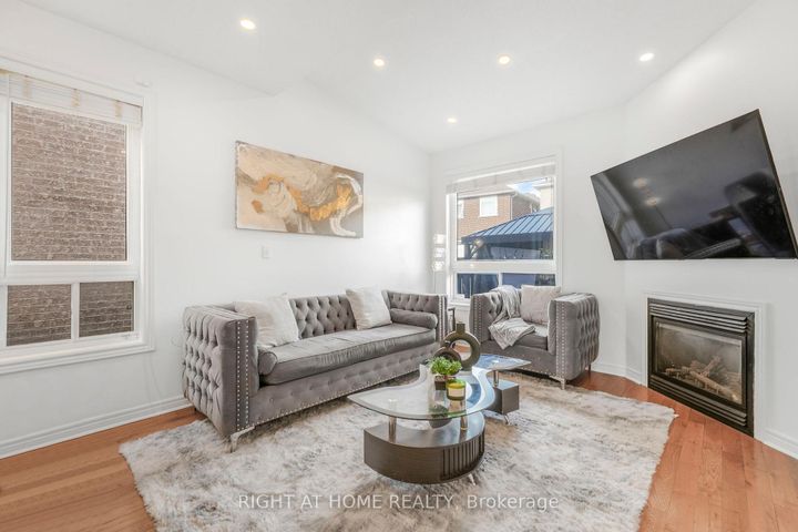 Photo 8 at 5651 Patron cove E, Churchill Meadows, Mississauga