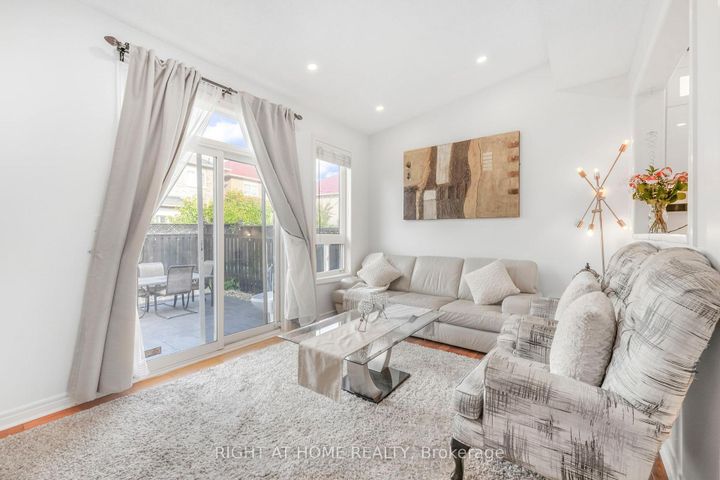 Photo 11 at 5651 Patron cove E, Churchill Meadows, Mississauga