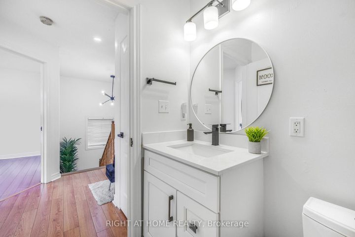 Photo 13 at 5651 Patron cove E, Churchill Meadows, Mississauga