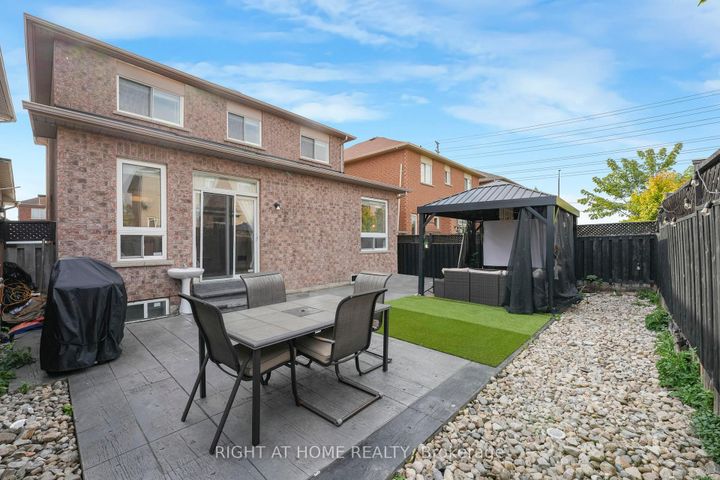 Photo 23 at 5651 Patron cove E, Churchill Meadows, Mississauga