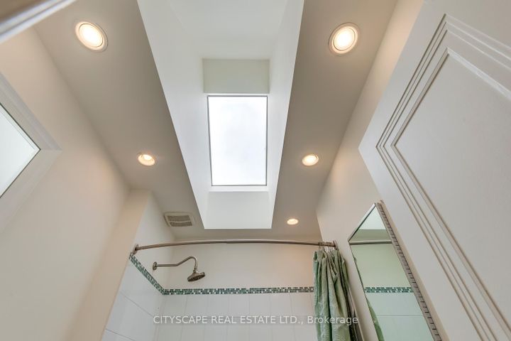 Photo 25 at 469 St Clements Avenue, Lawrence Park South, Toronto