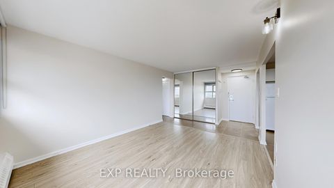 Photo 11 at 2204 - 715 Don Mills Road, Flemingdon Park, Toronto