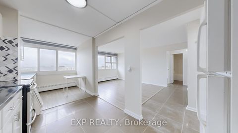 Photo 15 at 2204 - 715 Don Mills Road, Flemingdon Park, Toronto