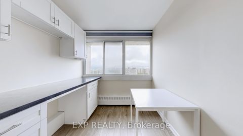 Photo 18 at 2204 - 715 Don Mills Road, Flemingdon Park, Toronto