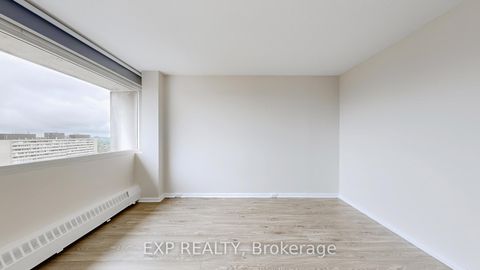Photo 28 at 2204 - 715 Don Mills Road, Flemingdon Park, Toronto