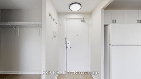 Photo 32 at 2204 - 715 Don Mills Road, Flemingdon Park, Toronto