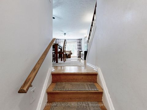 Photo 27 at 94 Billington Crescent, Donalda, Toronto