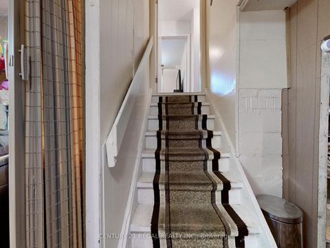 Photo 35 at 94 Billington Crescent, Donalda, Toronto