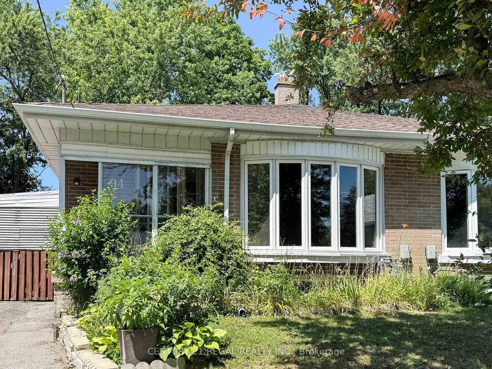 94 Billington Crescent, Donalda, Toronto 