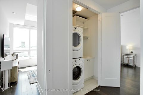 Photo 15 at 923 - 55 Merchants' Wharf, Waterfront Communities C8, Toronto