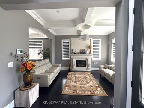Photo 5 at 3686 Ellesmere Road S, Highland Creek, Toronto