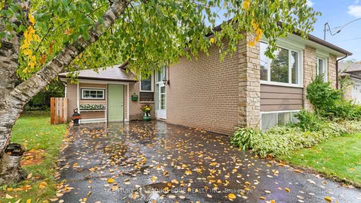 Photo 1 at 398 Allgood Street, Crosby, Richmond Hill