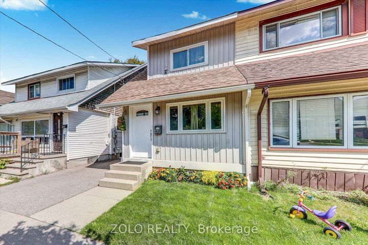 Photo 1 at 739 Cedar Street, Lakeview, Oshawa