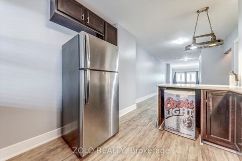 Photo 11 at 739 Cedar Street, Lakeview, Oshawa