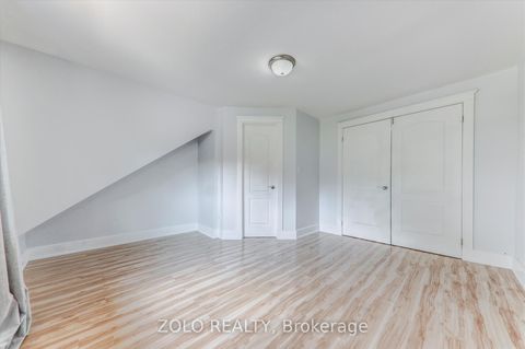 Photo 16 at 739 Cedar Street, Lakeview, Oshawa