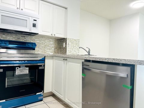 Photo 10 at 2306 - 28 Harrison Garden Boulevard, Willowdale East, Toronto