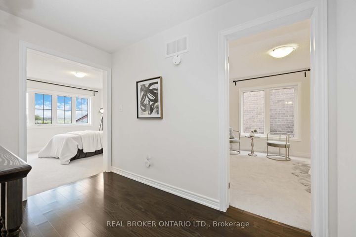 Photo 34 at 18 Lawrence Pilkington Avenue, Cornell, Markham