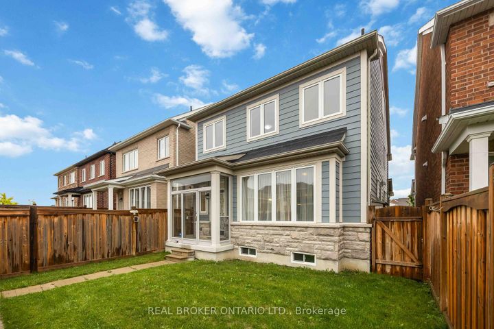 Photo 41 at 18 Lawrence Pilkington Avenue, Cornell, Markham