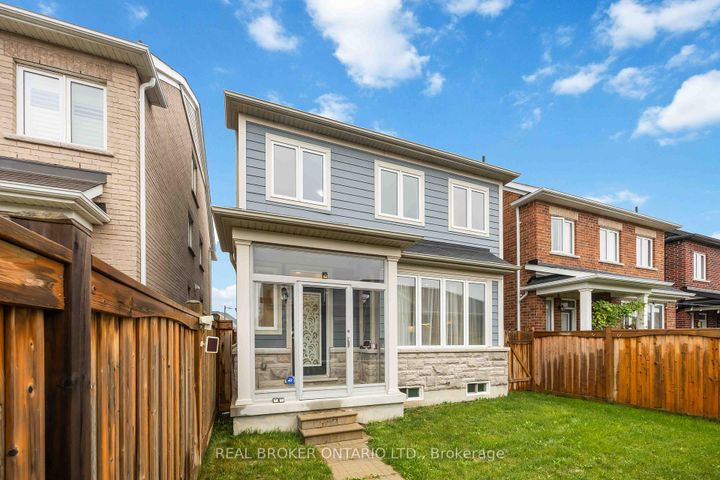 Photo 42 at 18 Lawrence Pilkington Avenue, Cornell, Markham