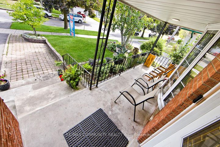 Photo 1 at 168 Kingslake Road, Don Valley Village, Toronto