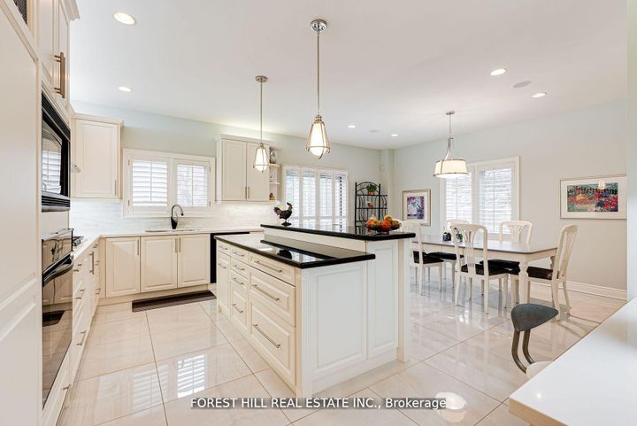 Photo 3 at 66 Sanibel Crescent, Uplands, Vaughan