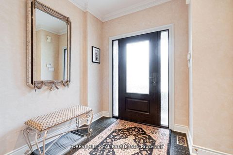 Photo 6 at 66 Sanibel Crescent, Uplands, Vaughan