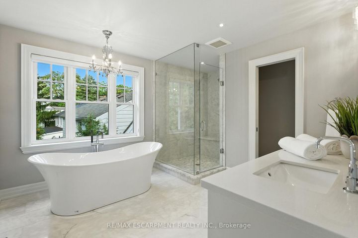 Photo 28 at 391 Patricia Drive, Bayview, Burlington