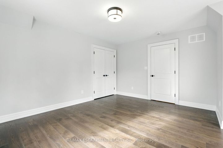 Photo 32 at 391 Patricia Drive, Bayview, Burlington
