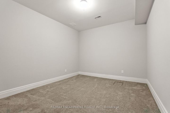 Photo 37 at 391 Patricia Drive, Bayview, Burlington