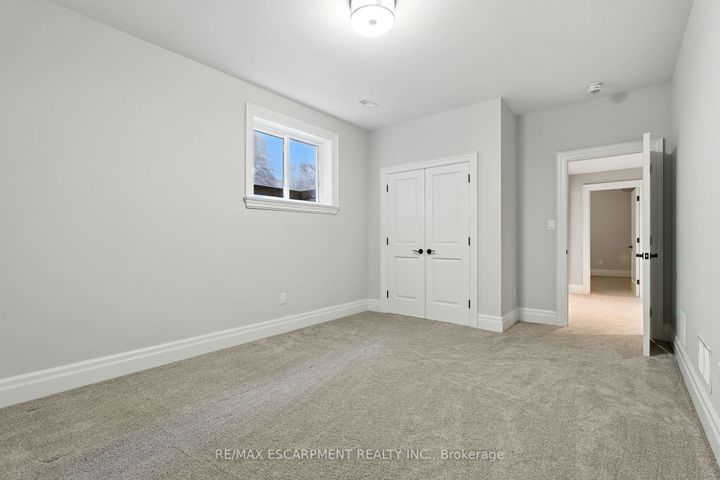 Photo 39 at 391 Patricia Drive, Bayview, Burlington