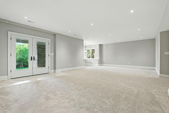 Photo 42 at 391 Patricia Drive, Bayview, Burlington