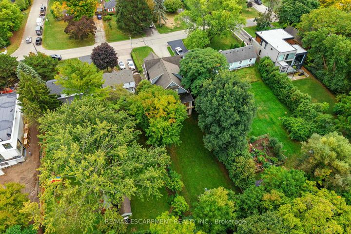 Photo 47 at 391 Patricia Drive, Bayview, Burlington