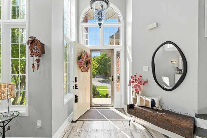 Photo 3 at 36 Pinecreek Road, Waterdown, Hamilton