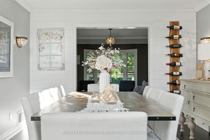 Photo 6 at 36 Pinecreek Road, Waterdown, Hamilton