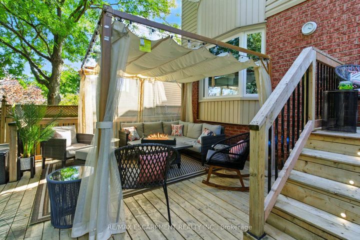 Photo 45 at 36 Pinecreek Road, Waterdown, Hamilton