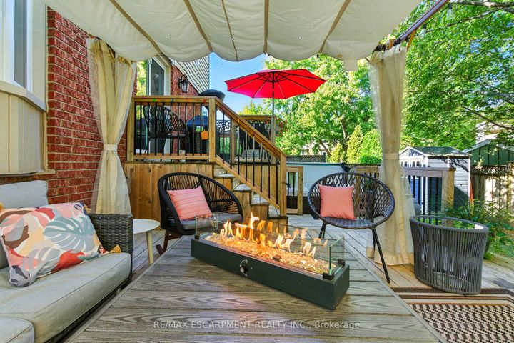 Photo 46 at 36 Pinecreek Road, Waterdown, Hamilton