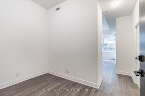 Photo 6 at 446 - 2485 Taunton Road, RO River Oaks, Oakville
