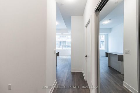 Photo 11 at 446 - 2485 Taunton Road, RO River Oaks, Oakville
