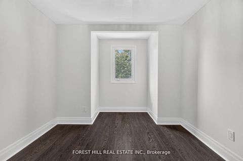 Photo 17 at 48 Beaumont Place, Uplands, Vaughan