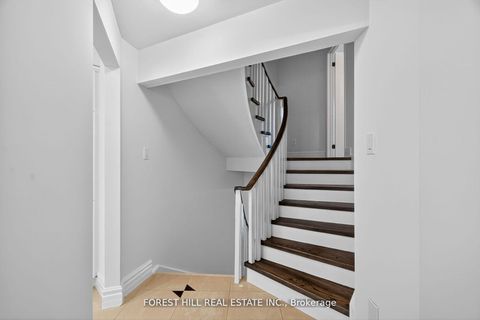 Photo 19 at 48 Beaumont Place, Uplands, Vaughan