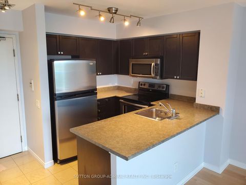 Photo 3 at 1006 - 28 Harrison Garden Boulevard, Willowdale East, Toronto