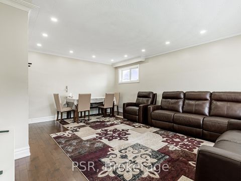 Photo 4 at 7 Willsteven Drive, Woburn, Toronto