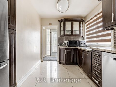 Photo 5 at 7 Willsteven Drive, Woburn, Toronto
