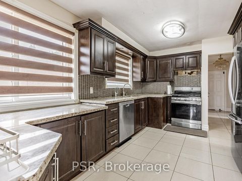 Photo 7 at 7 Willsteven Drive, Woburn, Toronto