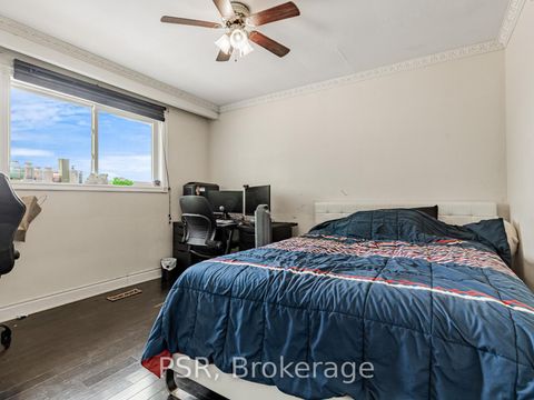 Photo 9 at 7 Willsteven Drive, Woburn, Toronto