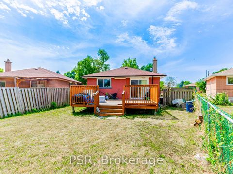 Photo 20 at 7 Willsteven Drive, Woburn, Toronto