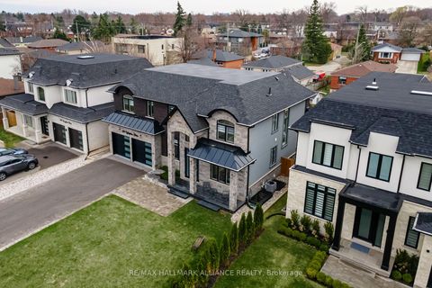Photo 2 at 350 Weighton Drive, WO West, Oakville