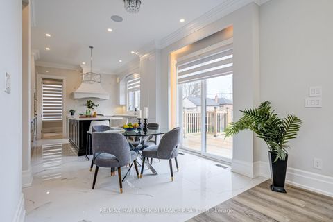 Photo 14 at 350 Weighton Drive, WO West, Oakville