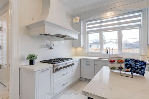 Photo 16 at 350 Weighton Drive, WO West, Oakville