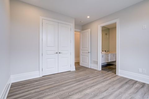 Photo 33 at 350 Weighton Drive, WO West, Oakville